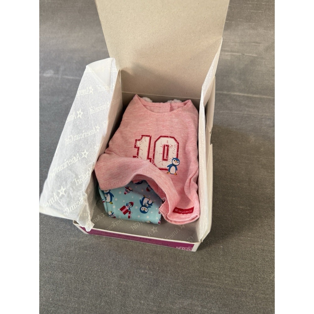 American Girl Doll Truly Me "Holiday Penguin PJ's" - NIB 2016 - Picture 2 of 7